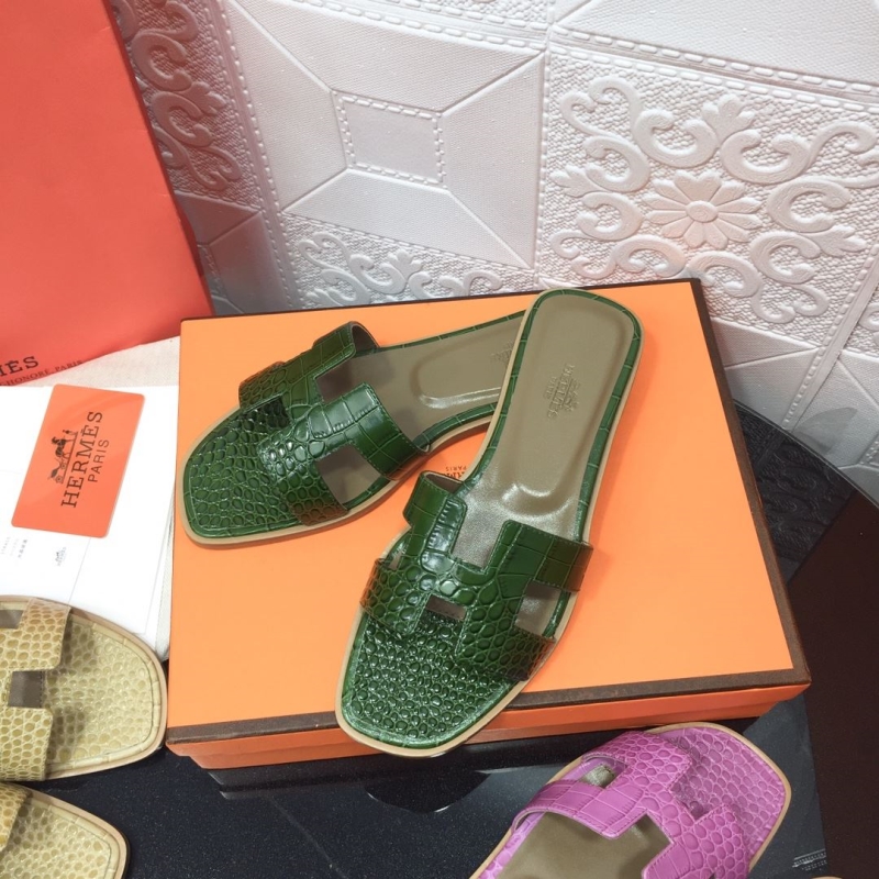 Hermes Slippers